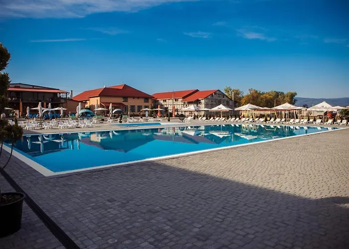 Ξενοδοχείο Illara 5*